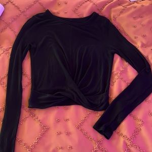 ALO YOGA crop ribbed long sleeve twisted front top